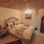 Rose Valley Hotel 4*