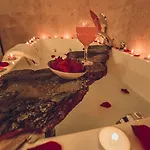 Rose Valley Hotel