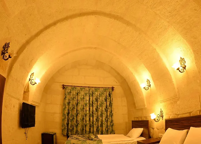 מלון Rose Valley 4*